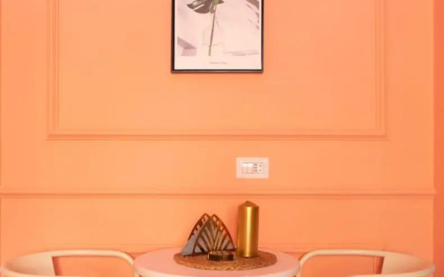 Glamorous Pink Pearl Studio/Beach/Parking/Netflix