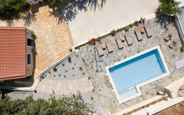 Mouria Country House