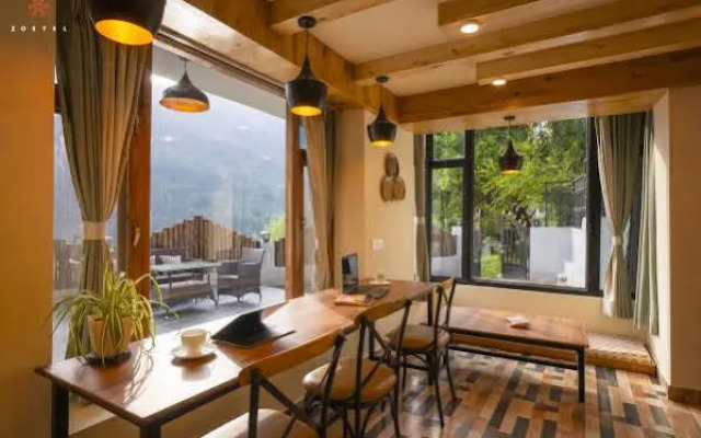 Zostel Manali (Vashisht)