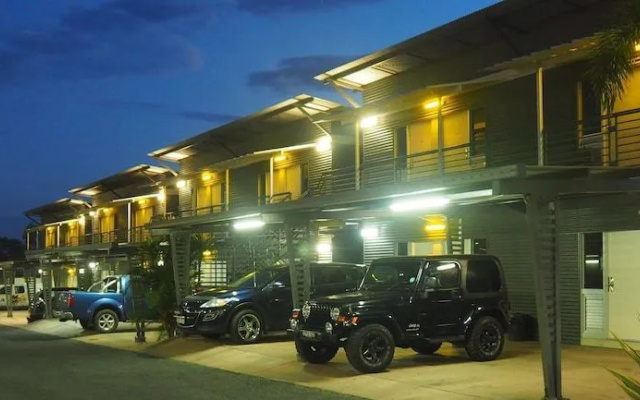 Smart Stay Villages – Outside – Moranbah