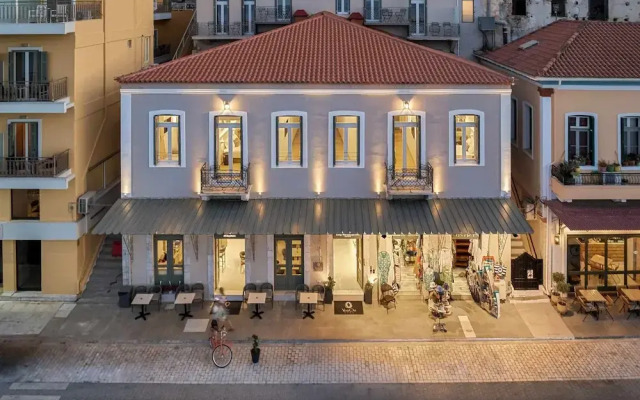 YeeOn Boutique City Hotel Gythio