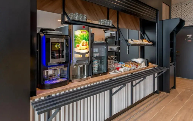 B&B HOTEL Paris Meudon Vélizy