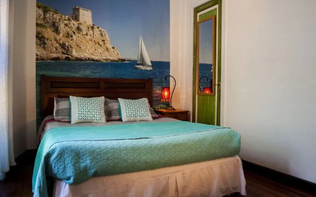 El Gallo Con Tacones - Hostel