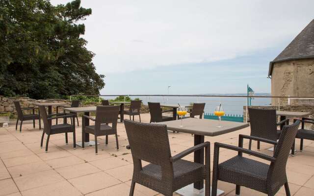 Clos de Vallombreuse, The Originals Relais