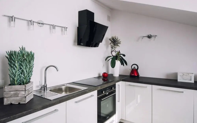 City Lights Apartments - Arianska