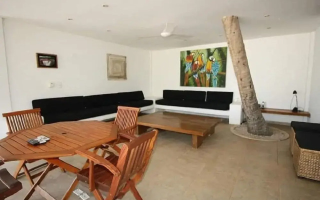 Casa Punta Icacos