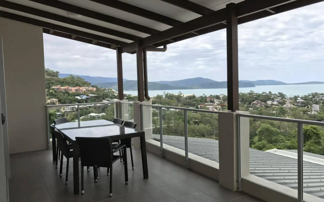 Whitsunday Reflections Apartments