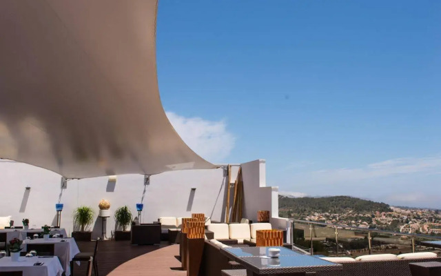 Colina Home Resort