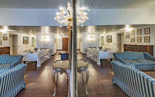 Ca' del Mercante Grand Canal