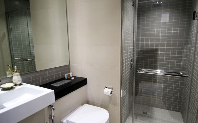 Kennedy Towers - Silverene