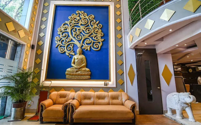 Fabhotel Shivani International