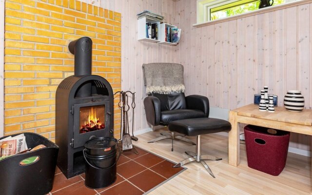10 Person Holiday Home in Logstor