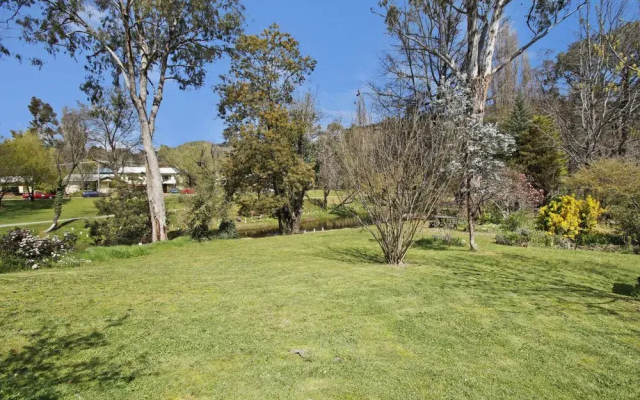 Snowstream Riverside Apartments - Unit 3