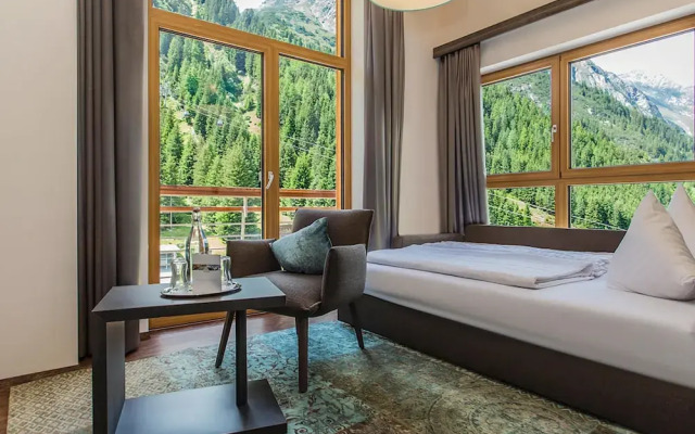 DAS VIER Sport,- und Wellnesshotel