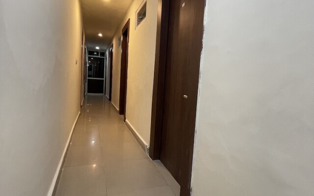 Hotel Himgiri