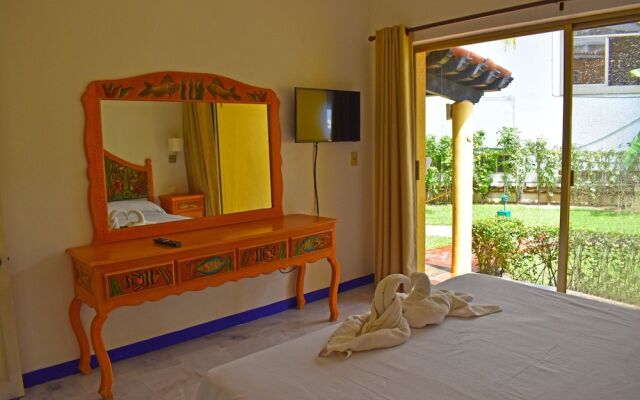 Aca Suites Ixtapa