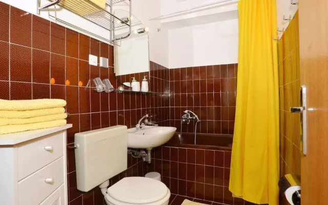 Stunning Apartment in Bol