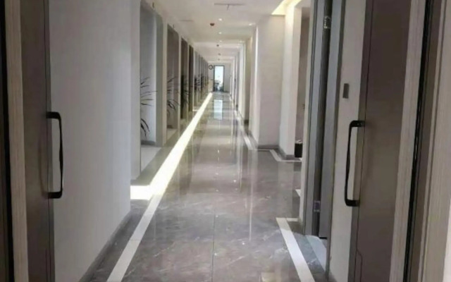 Beichuan Erma Holiday Hotel (Beichuan High School Shuadu Commercial Plaza)