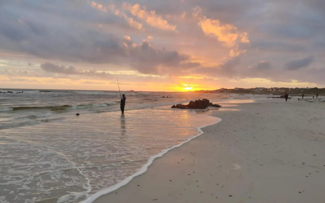 Twin Shacks - Uilenkraalsmond