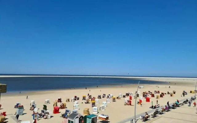 Borkum Ideal 71 A Comfortable Holiday Residence