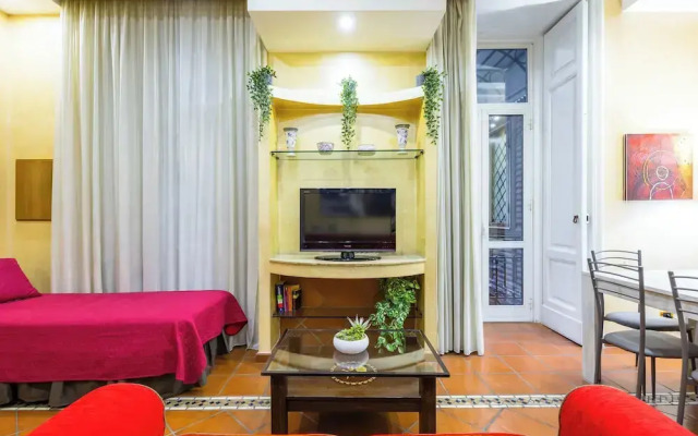 Yellow City Apartment by Wonderful Italy