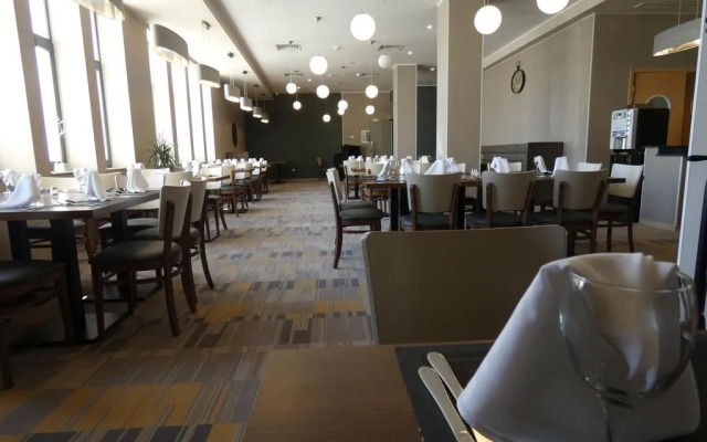Le Zenith Hotel Oran