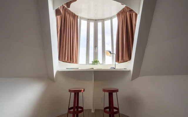 The Suit Duplex Apartment