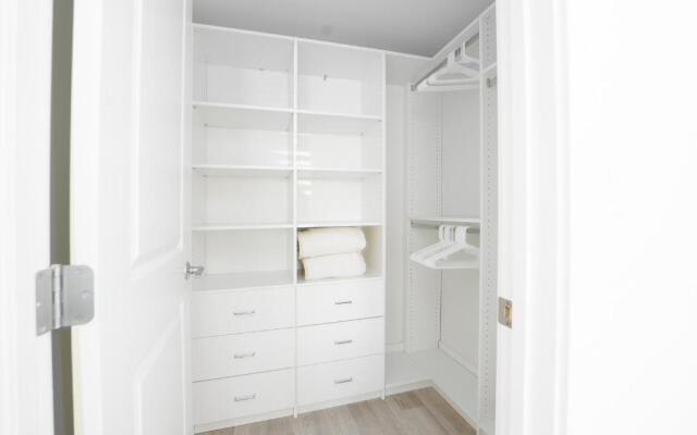 Thomas Sea Suites at Harbourtown