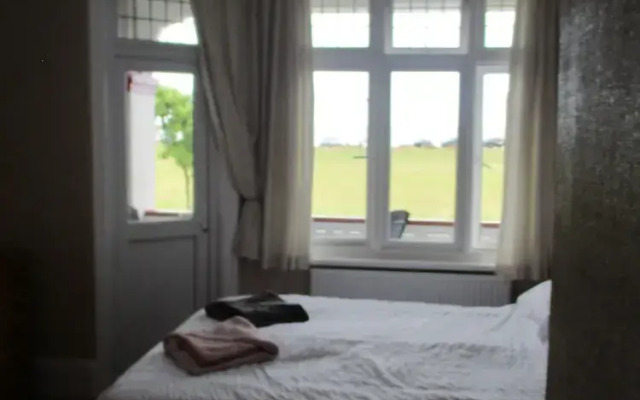 Sefton Lodge