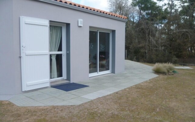 House With 3 Bedrooms in Saint-jean-de-monts, With Enclosed Garden - 1