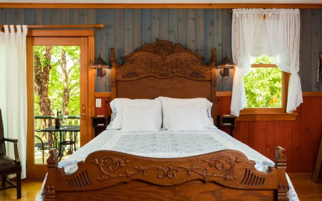 Habberstad House Bed And Breakfast