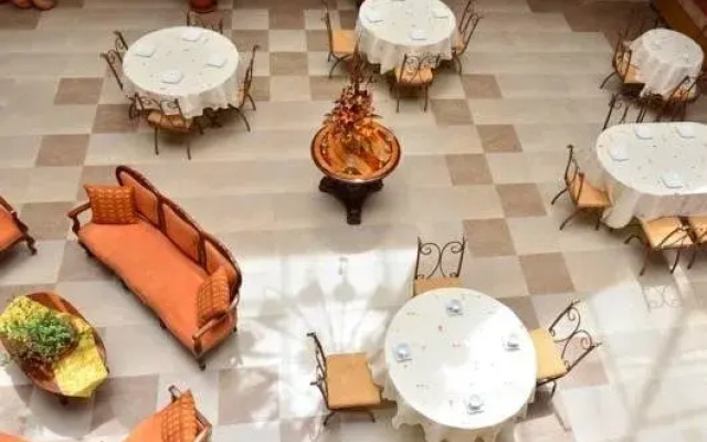 Hotel Campanario