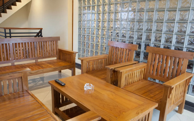 RedDoorz Plus @ Talaga Bodas