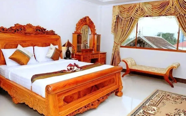 VY CHHE Hotel