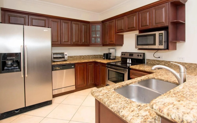 Luxury 3 bedroom condo with ocean view and private balcony