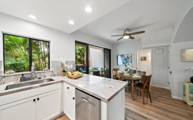 Residences at Napili Bay 1