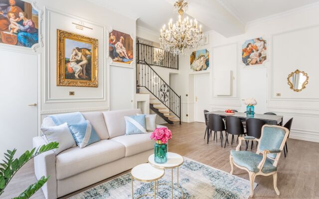 Luxury 3 Bedroom 2 Bathroom Palace Apartment - AC - Louvre