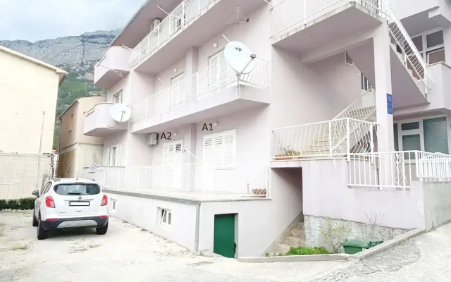Apartments Dragan