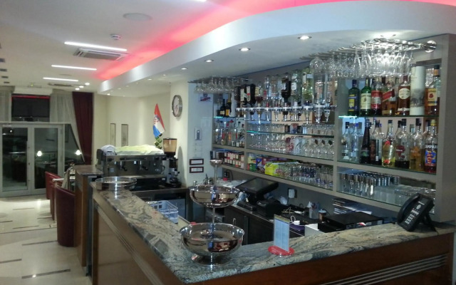 Hotel Croatia