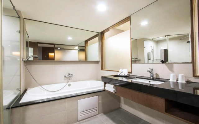 VIP Hotel