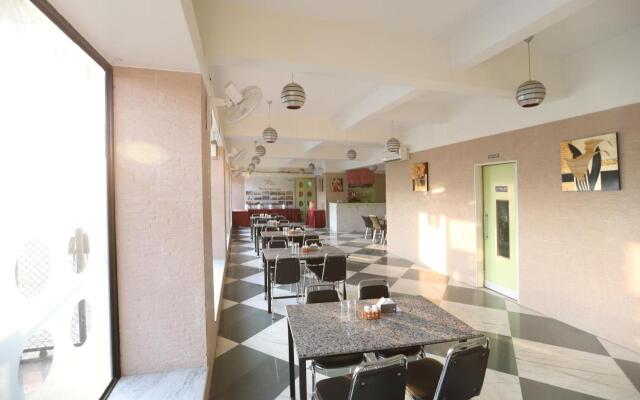 Hotel Aristro