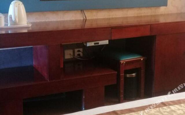 Wuzhai Dayun Express Hotel