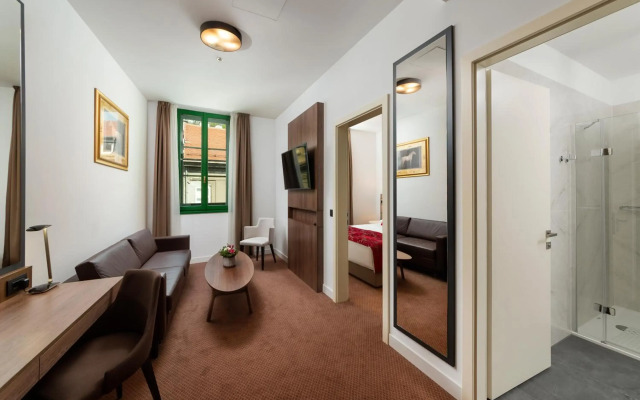 Hotel Park 45
