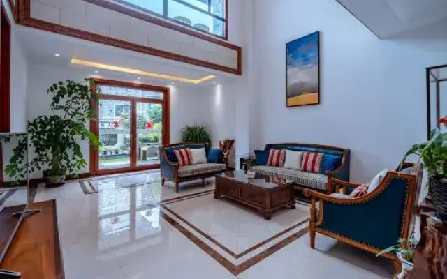 Tengyunbieju Hot Spring Hotel