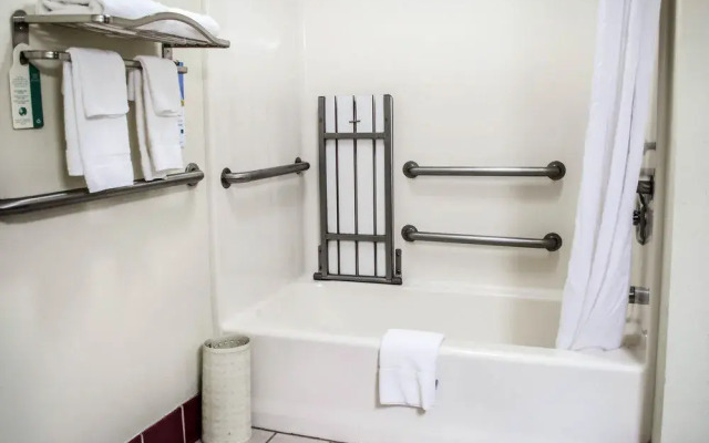 Quality Inn