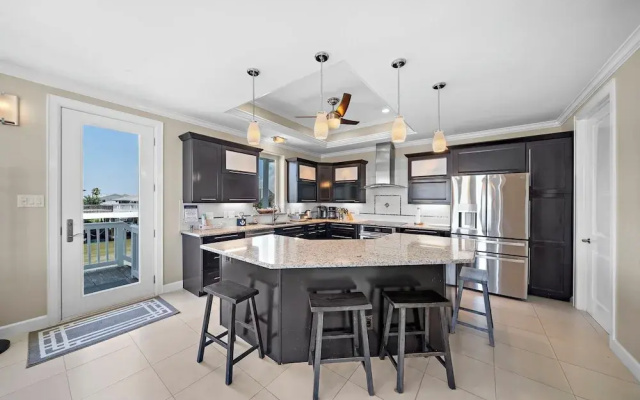 Blue Marlin Bayfront Retreat by Ryson Vacation Rentals