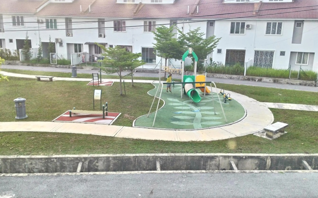 Dillenia Nilai Homestay – Outside – Nilai
