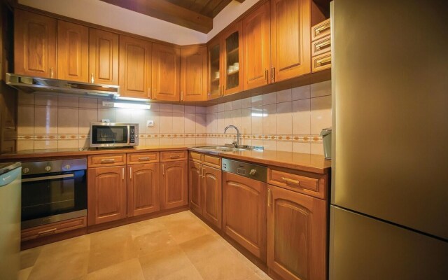 Awesome Home in Tivat With Wifi and 3 Bedrooms