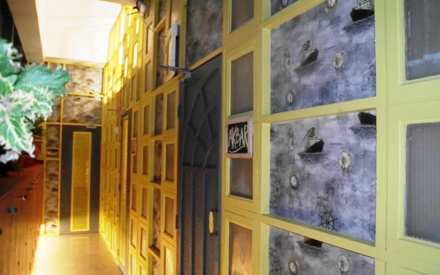 Salaam Namastey Backpackers