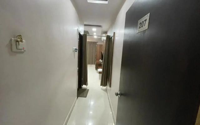 Hotel Gopi Palace